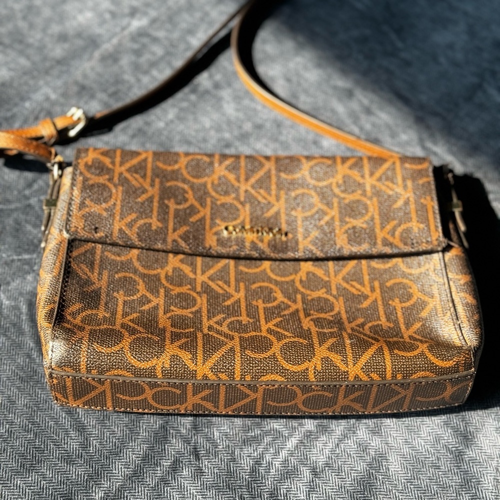 Calvin Klein crossbody bag  preowned